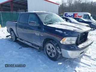 2013 Ram 1500 Express с VIN 1C6RR7KT5DS692688, выставлен на аукционе IAAI как лот 41315199 с пробегом 216 438 миль миль и . История ставок и продаж доступна на DreamBid. Изображение 1.