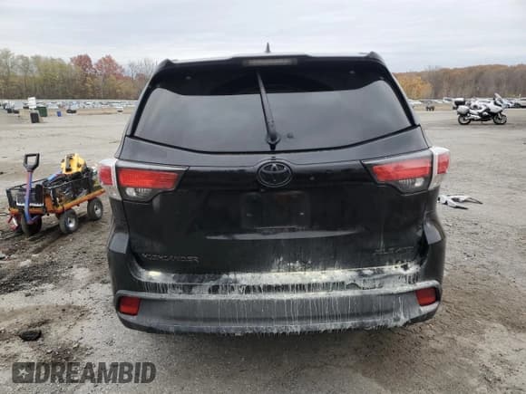 ✅ 2015 Toyota Highlander XLE • VIN: 5TDJKRFH7FS160091 • Лот: 91528355. Опубликован ранее на Copart с пробегом 122 641 миль. Бесплатный доступ к архиву аукционных продаж из США и подробный отчёт об истории автомобиля на DreamBid. Изображение 6.