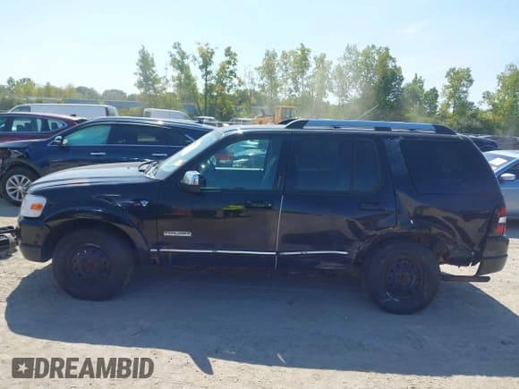 ✅ 2007 Ford Explorer Limited • VIN: 1FMEU75837UA98697 • Лот: 43160449. Опубликован ранее на IAAI с пробегом 155 409 миль. Бесплатный доступ к архиву аукционных продаж из США и подробный отчёт об истории автомобиля на DreamBid. Изображение 15.