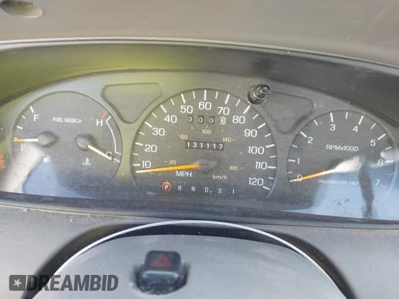 ✅ 1996 Mercury Sable LS • VIN: 1MELM53S8TA639588 • Lot: 43575098. Wystawiony na IAAI z przebiegiem 131 117 mil. Bezpłatny archiwum sprzedaży aukcyjnych z USA i szczegółowy raport historii pojazdu na DreamBid. Zdjęcie 7.