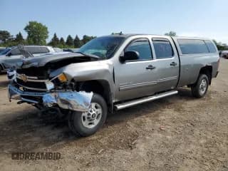 ✅ 2013 Chevrolet Silverado 2500HD LT • VIN: 1GC1KXEG7DF130468 • Лот: 80115645. Опубликован ранее на Copart с пробегом 212 910 миль. Бесплатный доступ к архиву аукционных продаж из США и подробный отчёт об истории автомобиля на DreamBid. Изображение 1.