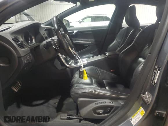 ✅ 2017 Volvo S60 T6 Drive-E R-Design Platinum • VIN: YV149MTS7H2437709 • Lot: 55852715. Listed on Copart with 77,272 mi. Free auction sales archive from the USA and detailed vehicle history report at DreamBid. Image 7.