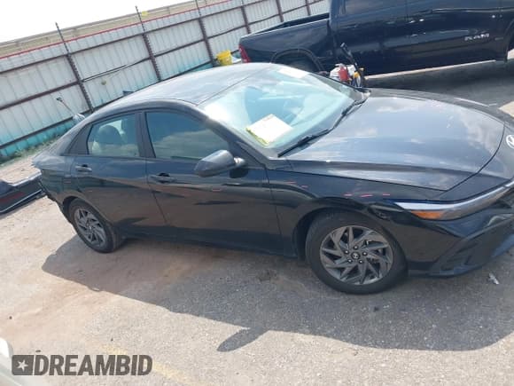 ✅ 2024 Hyundai Elantra SEL • VIN: KMHLM4DG9RU697167 • Lot: 43218733. Listed on IAAI with 58,011 mi. Free auction sales archive from the USA and detailed vehicle history report at DreamBid. Image 14.