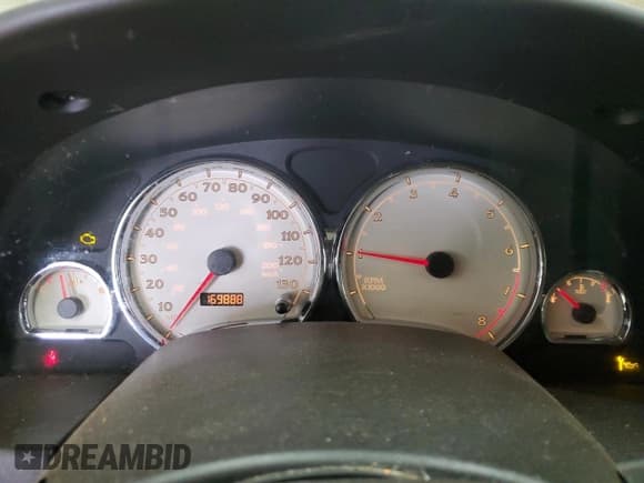 ✅ 2006 Saturn VUE • VIN: 5GZCZ63446S842131 • Lot: 42391905. Listed on Copart with 169,888 mi. Free auction sales archive from the USA and detailed vehicle history report at DreamBid. Image 9.