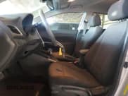 ✅ 2021 Hyundai Accent SE • VIN: 3KPC24A63ME132782 • Лот: 72729824. Опубликован ранее на Copart с пробегом 53 306 миль. Бесплатный доступ к архиву аукционных продаж из США и подробный отчёт об истории автомобиля на DreamBid. Изображение 7.