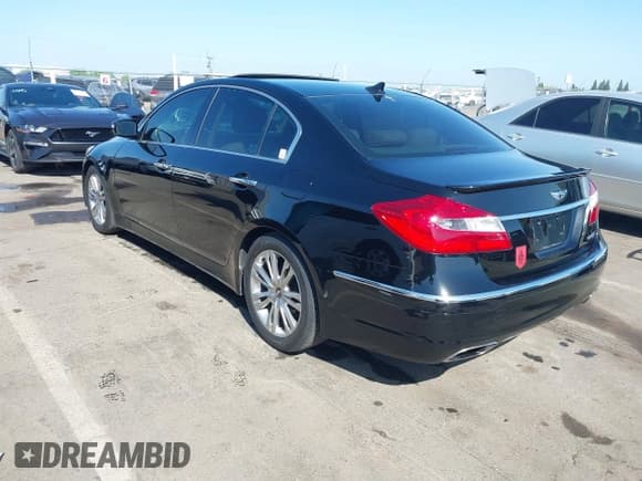 ✅ 2013 Hyundai Genesis 3.8L • VIN: KMHGC4DD2DU228313 • Лот: 42173874. Опубликован ранее на IAAI с пробегом 101 504 миль. Бесплатный доступ к архиву аукционных продаж из США и подробный отчёт об истории автомобиля на DreamBid. Изображение 3.
