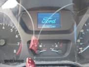 ✅ 2015 Ford Transit XL • VIN: 1FMZK1YM1FKB06349 • Lot: 42756713. Wystawiony na IAAI z przebiegiem 107 875 mil. Bezpłatny archiwum sprzedaży aukcyjnych z USA i szczegółowy raport historii pojazdu na DreamBid. Zdjęcie 16.