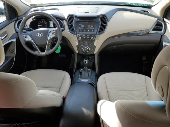 ✅ 2017 Hyundai Santa Fe 2.4L • VIN: 5XYZUDLB1HG425104 • Лот: 80047453. Опубликован ранее на Copart с пробегом 40 555 миль. Бесплатный доступ к архиву аукционных продаж из США и подробный отчёт об истории автомобиля на DreamBid. Изображение 8.