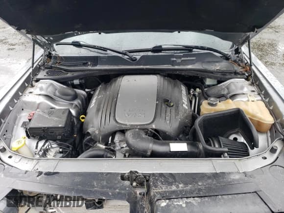 ✅ 2016 Dodge Challenger R/T Plus • VIN: 2C3CDZBT7GH218394 • Lot: 66011024. Wystawiony na Copart z przebiegiem 94 057 mil. Bezpłatny archiwum sprzedaży aukcyjnych z USA i szczegółowy raport historii pojazdu na DreamBid. Zdjęcie 12.