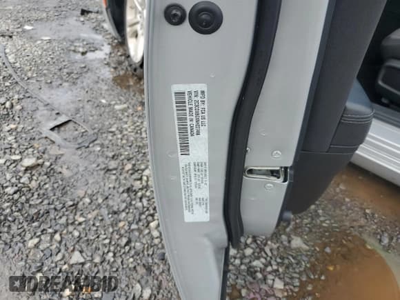 ✅ 2022 Dodge Charger SXT • VIN: 2C3CDXBGXNH227496 • Лот: 72037665. Опубликован ранее на Copart с пробегом 59 460 миль. Бесплатный доступ к архиву аукционных продаж из США и подробный отчёт об истории автомобиля на DreamBid. Изображение 12.