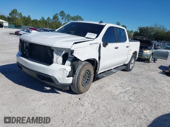 ✅ 2020 Chevrolet Silverado 1500 Custom • VIN: 1GCPWBEH0LZ294992 • Lot: 43600709. Wystawiony na IAAI z przebiegiem 90 012 mil. Bezpłatny archiwum sprzedaży aukcyjnych z USA i szczegółowy raport historii pojazdu na DreamBid. Zdjęcie 19.