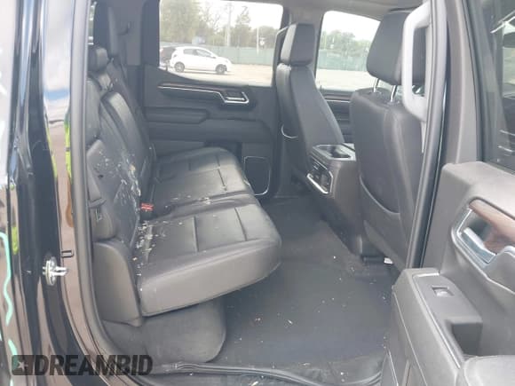 ✅ 2023 GMC Sierra 1500 SLT • VIN: 3GTPHDED4PG341868 • Lot: 43246928. Listed on IAAI with 36,319 mi. Free auction sales archive from the USA and detailed vehicle history report at DreamBid. Image 8.