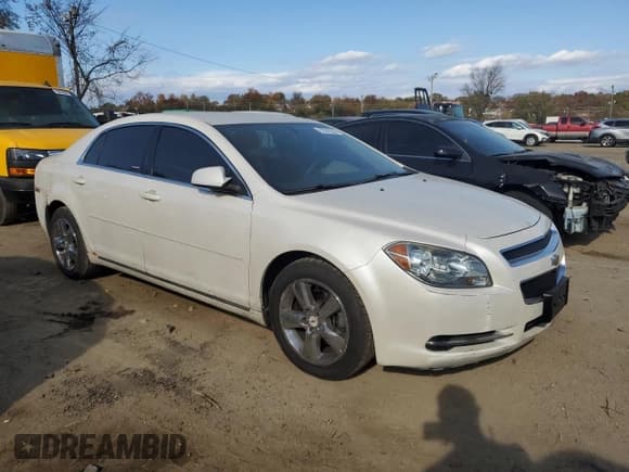 ✅ 2011 Chevrolet Malibu 1LT • VIN: 1G1ZC5E11BF223590 • Lot: 79529304. Wystawiony na Copart z przebiegiem 117 557 mil. Bezpłatny archiwum sprzedaży aukcyjnych z USA i szczegółowy raport historii pojazdu na DreamBid. Zdjęcie 4.