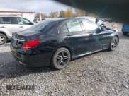 ✅ 2020 Mercedes-Benz C 300 • VIN: W1KWF8EB2LR597188 • Lot: 43565900. Wystawiony na IAAI z przebiegiem 47 210 mil. Bezpłatny archiwum sprzedaży aukcyjnych z USA i szczegółowy raport historii pojazdu na DreamBid. Zdjęcie 4.