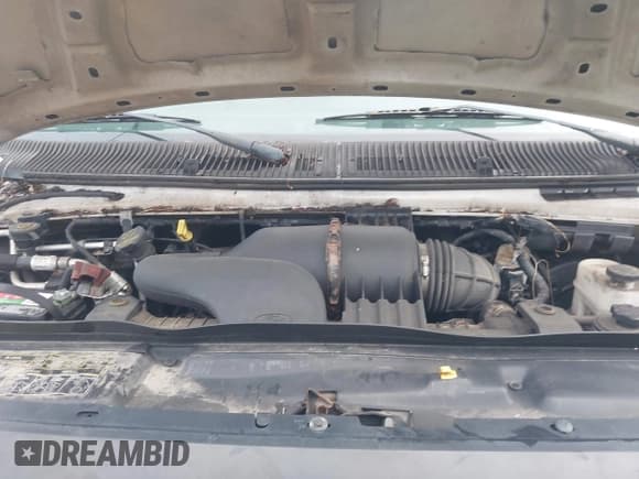 ✅ 2011 Ford Econoline Cargo Commercial • VIN: 1FTNE1EW5BDA33369 • Lot: 42971239. Listed on IAAI with 249,264 mi. Free auction sales archive from the USA and detailed vehicle history report at DreamBid. Image 10.