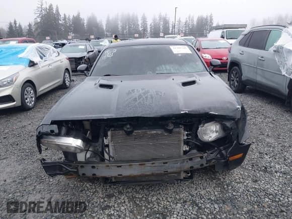 ✅ 2010 Dodge Challenger R/T Classic • VIN: 2B3CJ5DT6AH118905 • Lot: 41309360. Wystawiony na IAAI z przebiegiem Nie podano. Bezpłatny archiwum sprzedaży aukcyjnych z USA i szczegółowy raport historii pojazdu na DreamBid. Zdjęcie 11.