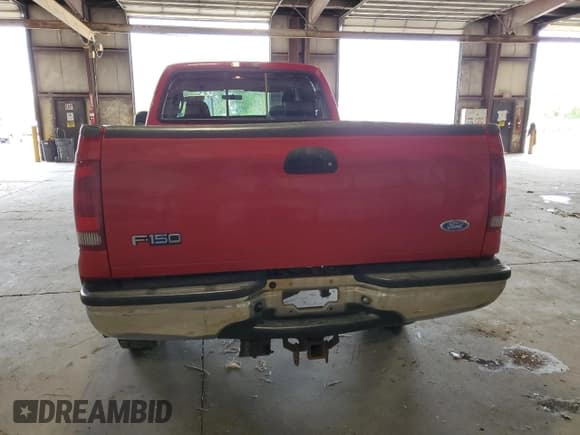 ✅ 2004 Ford F-350 XL • VIN: 1FTSW31PX4EA85412 • Lot: 57989165. Listed on Copart with 337,878 mi. Free auction sales archive from the USA and detailed vehicle history report at DreamBid. Image 6.