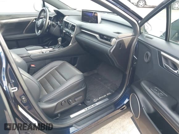 ✅ 2017 Lexus RX 350 • VIN: 2T2BZMCA0HC132859 • Lot: 43748957. Wystawiony na IAAI z przebiegiem 48 217 mil. Bezpłatny archiwum sprzedaży aukcyjnych z USA i szczegółowy raport historii pojazdu na DreamBid. Zdjęcie 5.