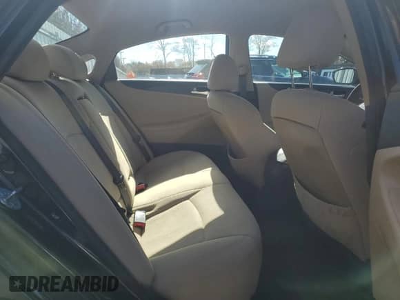 2013 Hyundai Sonata GLS z VIN 5NPEB4AC5DH763754, wystawiony jako Copart lot #89664975 z przebiegiem 138 098 mil mil oraz Szkoda całkowita • Salvage title. Historia ofert i sprzedaży dostępna na DreamBid. Obrazek 10.