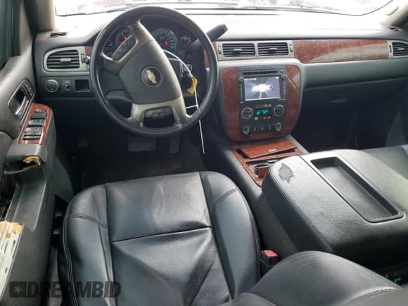 ✅ 2012 Chevrolet Tahoe LTZ • VIN: 1GNSCCE03CR238314 • Lot: 65198995. Listed on Copart with 195,491 mi. Free auction sales archive from the USA and detailed vehicle history report at DreamBid. Image 8.