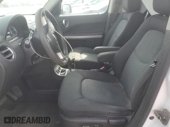 ✅ 2007 Chevrolet HHR LT • VIN: 3GNDA23P47S639723 • Lot: 47862735. Listed on Copart with 221,674 mi. Free auction sales archive from the USA and detailed vehicle history report at DreamBid. Image 7.