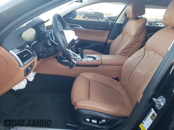 ✅ 2020 BMW 7 Series 740i • VIN: WBA7T2C07LGL17103 • Lot: 88327695. Listed on Copart with Not provided. Free auction sales archive from the USA and detailed vehicle history report at DreamBid. Image 7.