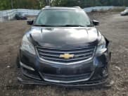✅ 2017 Chevrolet Traverse LT • VIN: 1GNKVGKD2HJ289639 • Lot: 70405885. Wystawiony na Copart z przebiegiem Nie podano. Bezpłatny archiwum sprzedaży aukcyjnych z USA i szczegółowy raport historii pojazdu na DreamBid. Zdjęcie 5.