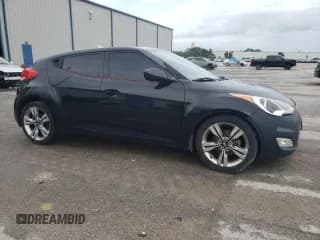 ✅ 2013 Hyundai Veloster RE:MIX • VIN: KMHTC6AD1DU174680 • Lot: 65594684. Wystawiony na Copart z przebiegiem 213 491 mil. Bezpłatny archiwum sprzedaży aukcyjnych z USA i szczegółowy raport historii pojazdu na DreamBid. Zdjęcie 4.