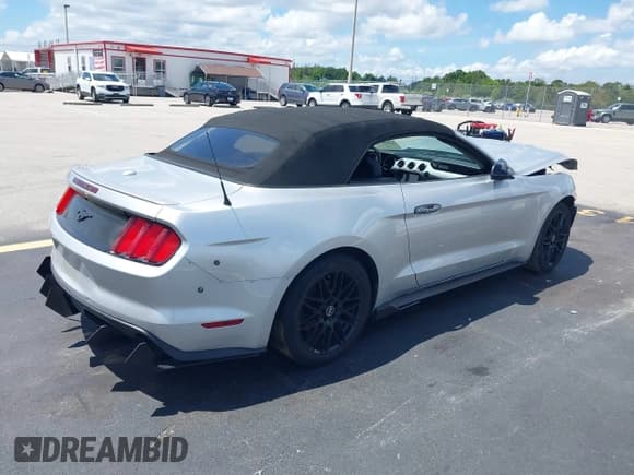 ✅ 2017 Ford Mustang EcoBoost Premium • VIN: 1FATP8UH7H5204449 • Lot: 43028342. Listed on IAAI with 140,157 mi. Free auction sales archive from the USA and detailed vehicle history report at DreamBid. Image 4.