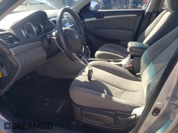 ✅ 2009 Hyundai Sonata GLS • VIN: 5NPET46C39H418154 • Лот: 72984914. Опубликован ранее на Copart с пробегом 98 983 миль. Бесплатный доступ к архиву аукционных продаж из США и подробный отчёт об истории автомобиля на DreamBid. Изображение 7.