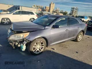 2013 Chevrolet Malibu LT z VIN 1G11C5SAXDF342470, wystawiony jako Copart lot #89566705 z przebiegiem 156 074 mil mil oraz Szkoda całkowita • Salvage title. Historia ofert i sprzedaży dostępna na DreamBid. Obrazek 1.