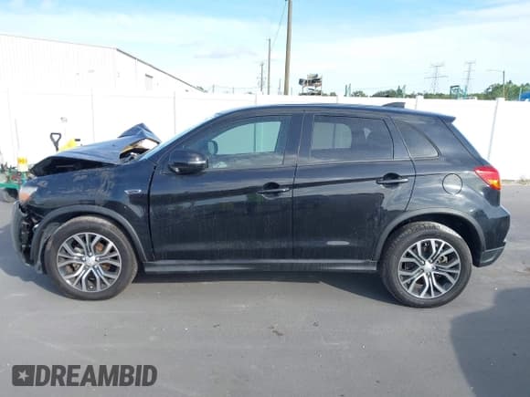 ✅ 2019 Mitsubishi Outlander ES • VIN: JA4AP3AU7KU034204 • Lot: 43580262. Wystawiony na IAAI z przebiegiem 64 273 mil. Bezpłatny archiwum sprzedaży aukcyjnych z USA i szczegółowy raport historii pojazdu na DreamBid. Zdjęcie 13.