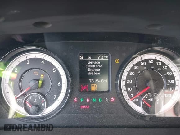 ✅ 2021 Ram 1500 Tradesman • VIN: 3C6RR6KT1MG535919 • Lot: 43704853. Listed on IAAI with 76,154 mi. Free auction sales archive from the USA and detailed vehicle history report at DreamBid. Image 7.