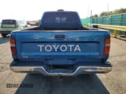 ✅ 1994 Toyota Pickup DX • VIN: 4TAVN13D5RZ158026 • Lot: 67436255. Listed on Copart with 256,437 mi. Free auction sales archive from the USA and detailed vehicle history report at DreamBid. Image 6.