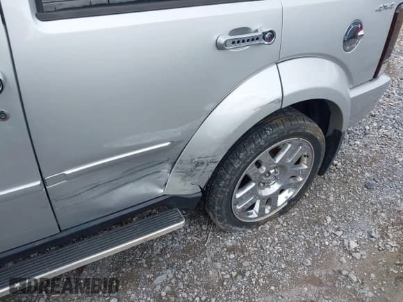 ✅ 2011 Dodge Nitro Heat • VIN: 1D4PU4GKXBW598683 • Lot: 41958182. Wystawiony na IAAI z przebiegiem 167 114 mil. Bezpłatny archiwum sprzedaży aukcyjnych z USA i szczegółowy raport historii pojazdu na DreamBid. Zdjęcie 6.