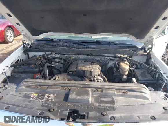 2015 Chevrolet Silverado 2500HD LT z VIN 1GC1KVEG7FF538878, wystawiony jako IAAI lot #43325205 z przebiegiem 321 912 mil mil oraz . Historia ofert i sprzedaży dostępna na DreamBid. Obrazek 10.