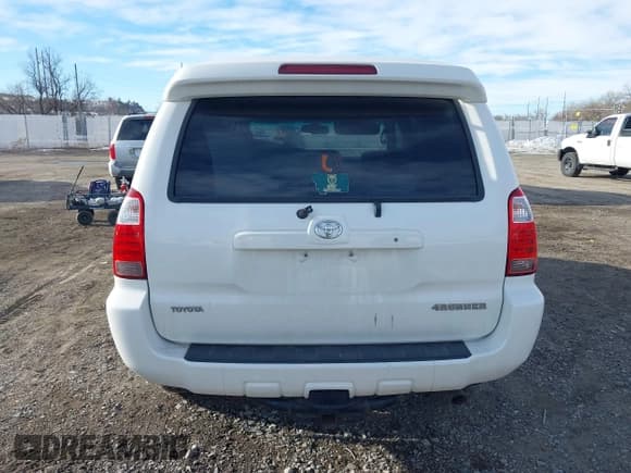 ✅ 2007 Toyota 4Runner SR5 • VIN: JTEBT14R678039102 • Лот: 41448937. Опубликован ранее на IAAI с пробегом 132 650 миль. Бесплатный доступ к архиву аукционных продаж из США и подробный отчёт об истории автомобиля на DreamBid. Изображение 17.