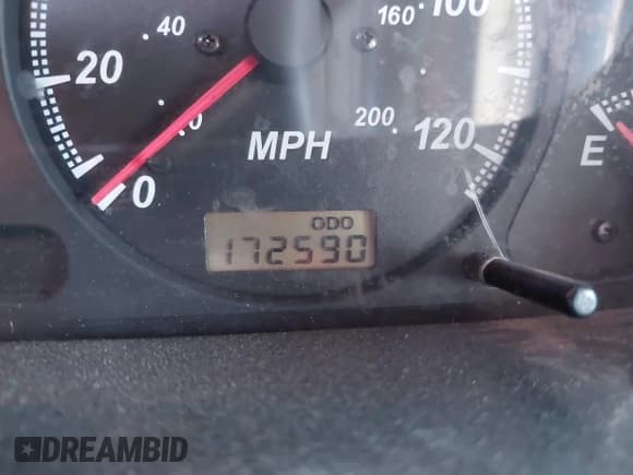 ✅ 2002 Isuzu Rodeo S • VIN: 4S2CK58WX24321556 • Lot: 41405981. Listed on IAAI with 172,590 mi. Free auction sales archive from the USA and detailed vehicle history report at DreamBid. Image 7.