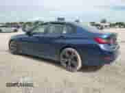 2022 BMW 3 Series 330i z VIN 3MW5R1J02N8C40435, wystawiony jako Copart lot #70088945 z przebiegiem Nie podano mil oraz Nie do naprawy • Non repairable. Historia ofert i sprzedaży dostępna na DreamBid. Obrazek 2.