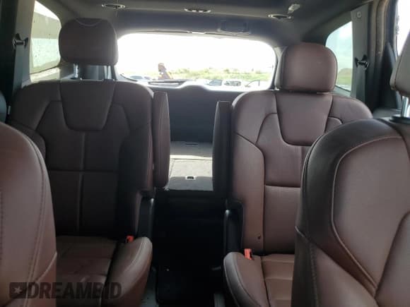 ✅ 2024 Kia Telluride SX • VIN: 5XYP54GC6RG484870 • Lot: 78105044. Listed on Copart with 6,674 mi. Free auction sales archive from the USA and detailed vehicle history report at DreamBid. Image 10.