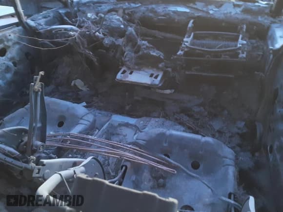 ✅ 1994 Toyota Previa LE • VIN: JT3AC12R1R1146884 • Lot: 69137154. Listed on Copart with Not provided. Free auction sales archive from the USA and detailed vehicle history report at DreamBid. Image 8.