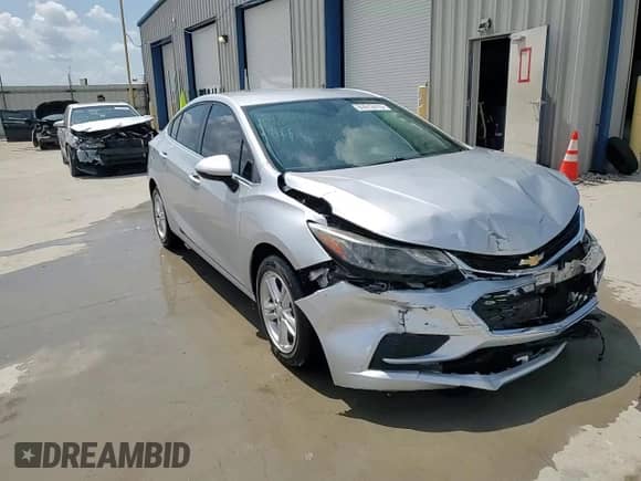 ✅ 2017 Chevrolet Cruze LT • VIN: 1G1BE5SMXH7231765 • Лот: 67612415. Опубликован ранее на Copart с пробегом 96 717 миль. Бесплатный доступ к архиву аукционных продаж из США и подробный отчёт об истории автомобиля на DreamBid. Изображение 13.