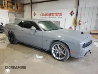✅ 2019 Dodge Challenger R/T • VIN: 2C3CDZBT7KH508921 • Lot: 90670475. Wystawiony na Copart z przebiegiem 53 568 mil. Bezpłatny archiwum sprzedaży aukcyjnych z USA i szczegółowy raport historii pojazdu na DreamBid. Zdjęcie 4.