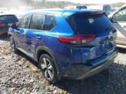 ✅ 2021 Nissan Rogue SL • VIN: 5N1AT3CA5MC724882 • Лот: 43682838. Опубликован ранее на IAAI с пробегом 82 188 миль. Бесплатный доступ к архиву аукционных продаж из США и подробный отчёт об истории автомобиля на DreamBid. Изображение 3.