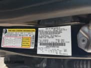 ✅ 2016 Lincoln MKZ • VIN: 3LN6L2G93GR621563 • Lot: 42435458. Wystawiony na IAAI z przebiegiem 138 043 mil. Bezpłatny archiwum sprzedaży aukcyjnych z USA i szczegółowy raport historii pojazdu na DreamBid. Zdjęcie 9.