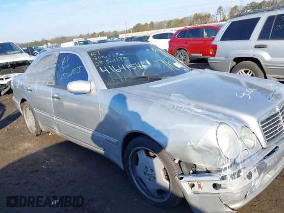✅ 1999 Mercedes-Benz E • VIN: WDBJF74H1XA932982 • Lot: 41641541. Listed on IAAI with Not provided. Free auction sales archive from the USA and detailed vehicle history report at DreamBid. Image 6.