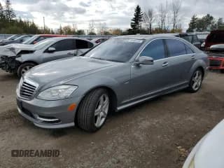 ✅ 2012 Mercedes-Benz S 550 • VIN: WDDNG9EB7CA432976 • Lot: 86484795. Wystawiony na Copart z przebiegiem 387 269 mil. Bezpłatny archiwum sprzedaży aukcyjnych z USA i szczegółowy raport historii pojazdu na DreamBid. Zdjęcie 1.