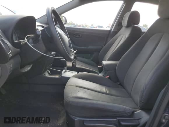 ✅ 2009 Hyundai Elantra GLS • VIN: KMHDU45D39U764452 • Lot: 85254775. Listed on Copart with 90,831 mi. Free auction sales archive from the USA and detailed vehicle history report at DreamBid. Image 7.