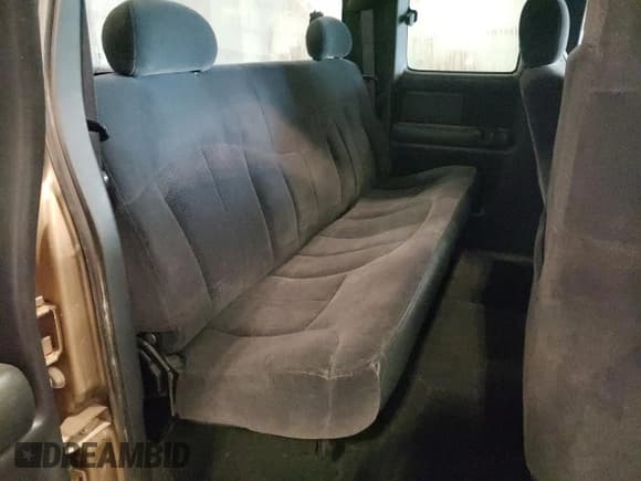 ✅ 2000 Chevrolet Silverado 1500 LS • VIN: 2GCEK19TXY1217820 • Лот: 80036835. Опубликован ранее на Copart с пробегом 268 223 миль. Бесплатный доступ к архиву аукционных продаж из США и подробный отчёт об истории автомобиля на DreamBid. Изображение 10.