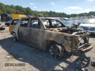 2016 Chevrolet Suburban LTZ z VIN 1GNSCJKC7GR270725, wystawiony jako Copart lot #85839055 z przebiegiem Nie podano mil oraz Szkoda całkowita • Salvage title. Historia ofert i sprzedaży dostępna na DreamBid. Obrazek 4.